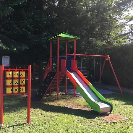 Privatunterkunft Lesna